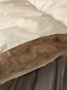 Preview: Alpaka Bettdecke aus eigener Wolle