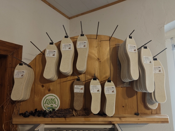 Alpaka Einlegesohlen aus eigener Alpakawolle